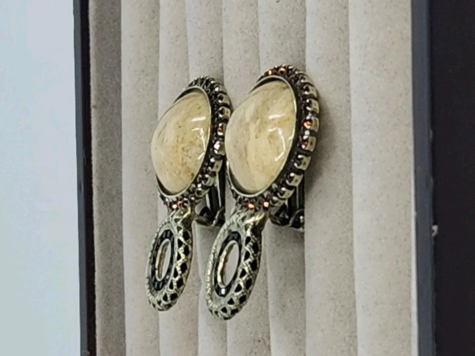 Sorrelli 复古棕色水晶和白色蛋石黄铜稀有夹子,完好 — 第 3/4 张图片