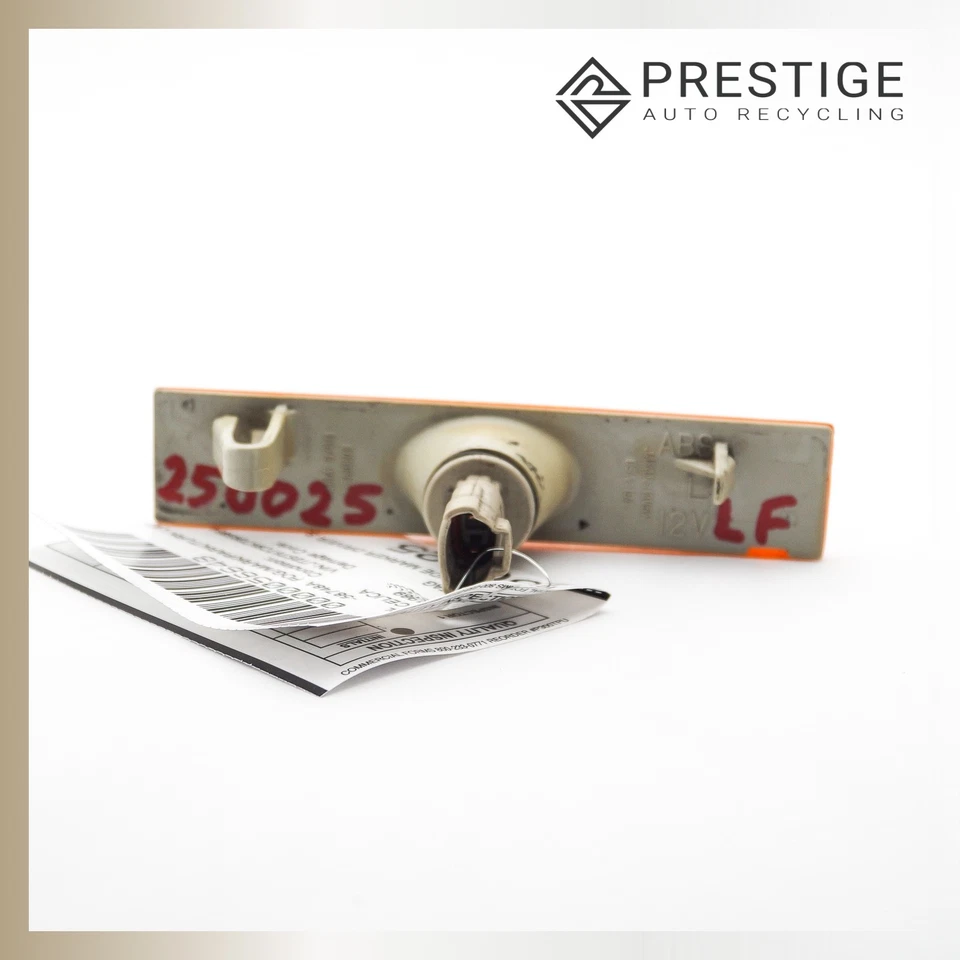 Lámpara reflectora luz marcadora lateral delantera izquierda Toyota Celica 1986-1992 81740-20150 Foto 3 de 4