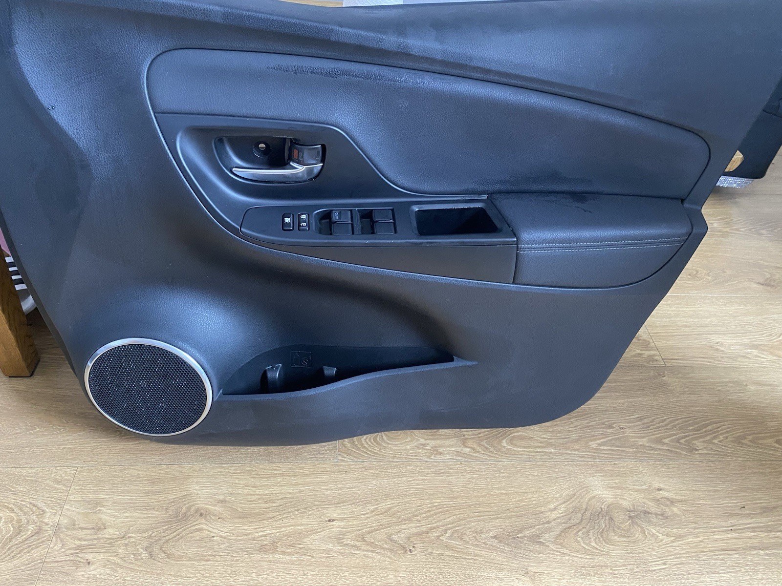 Toyota Yaris 2016 Hybrid Door Parts driver side front right