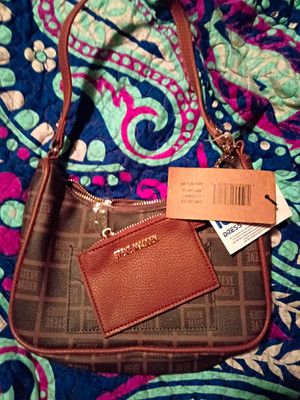Steve Madden Brown Logo Zip Shoulder Bag w/ Detachable Strap & Pouch, Gold