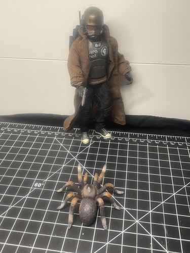 1/12 Scale Frost Spider ๐ท๏ธ From Skyrim (New) For 6โ Action Figures / Diorama - Picture 2 of 10