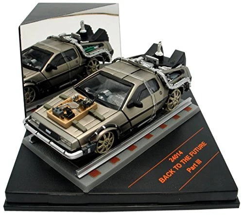 Vitesse 1/43 Scale 24014 - Back To The Future Part III Rail Road DeLorean - Image 3 of 4