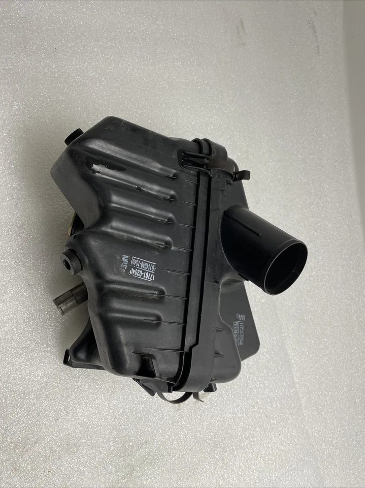 Toyota Corolla 1997 sedán 1,6 L filtro de aire conjunto de caja fabricante de equipos originales Foto 4 de 4