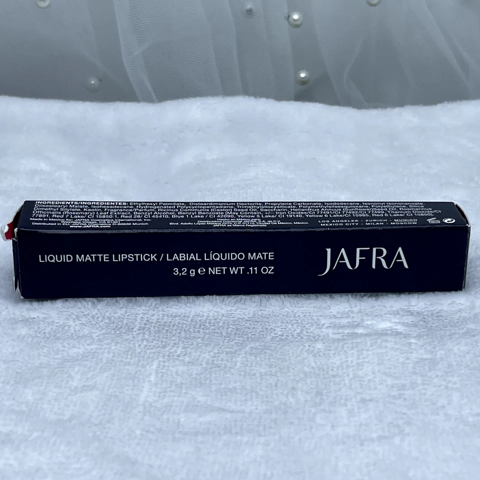 Jafra Liquid Matte Lipstick Color Soft Kiss 0.11oz Labial Liquido Mate 3.2gr - Image 4 of 4