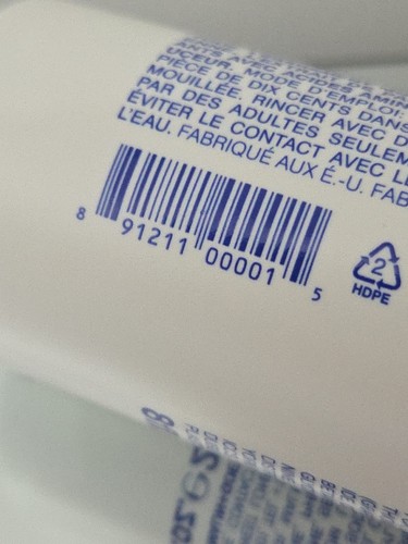 Malin + Goetz Grapefruit Face Cleanser 236ml Brand New - Picture 6 of 8