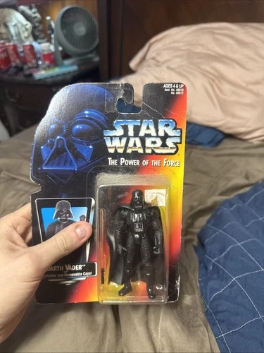Kenner Darth Vader With Removable Cape Long Saber Action Figure