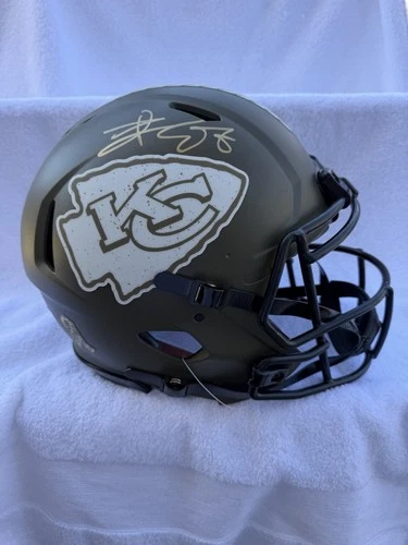 Kansas City Chiefs/Travis Kelce Signed Full Size  salute to Service Helmet ￼