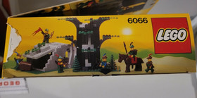 NEW Vintage LEGOLAND Lego 6066 Camouflaged Outpost Castle System NIB Sealed