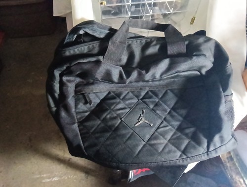 Air Jordan Jump Man Trainer Seesack Fitnessstudio Schultertasche Reise Übernachtung schwarz - Bild 1 von 3