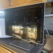 HP w1907 Widescreen LCD Monitor 19" DVI VGA Built-in Speakers. All Cords Inc.