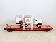 MTH 20-95803 Donald J. Trump Flat Car with Box Truck