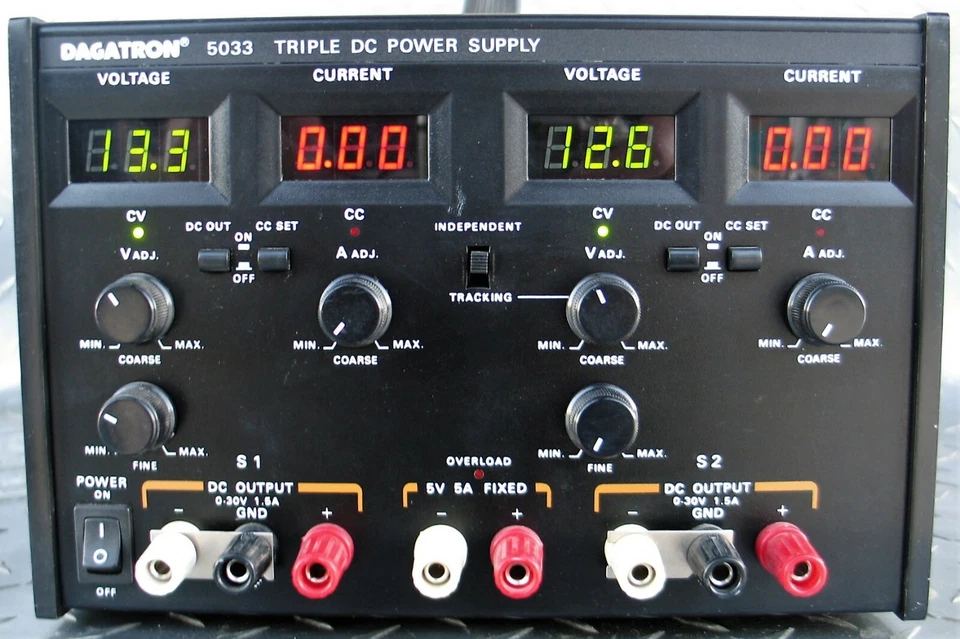 DAGATRON 5033 Regulated Digital DC Power Supply 30V 1.5A Tracking Output - Image 2 of 4