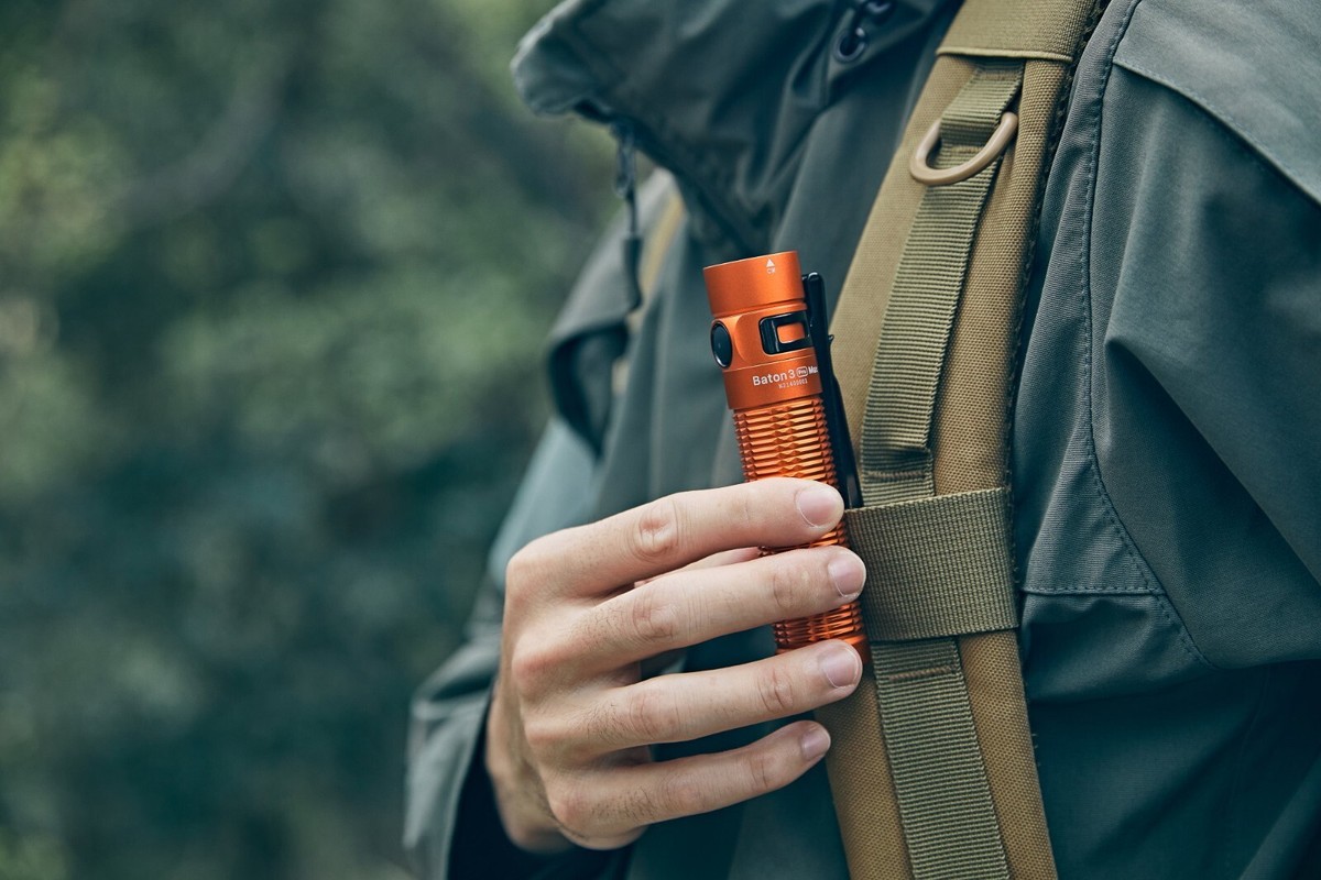 Olight Baton 3 Pro Max Orange EDC Flashlight, Cool White, 2500 Lum
