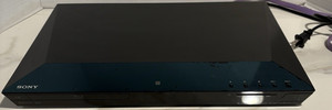 Sony HBD-E3100 5.1 Channel Blu-ray DVD Home Theater System Wired Black