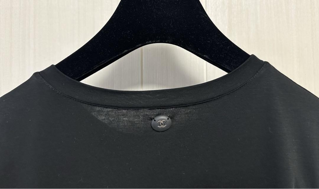 CHANEL Short Sleeve Gabriel Chanel Logo T-Shirt Size 36