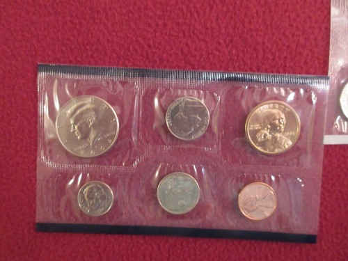 2004 United States US Mint 20 Coin P & D Uncirculated Coin Set State Quarters - Picture 12 of 14