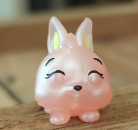 Hatchimals Pink Bunny Rabbit CollEGGtibles SPRING BASKET Mini Toy 80507UFT