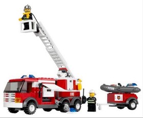 LEGO CITY: Fire Truck (7239)