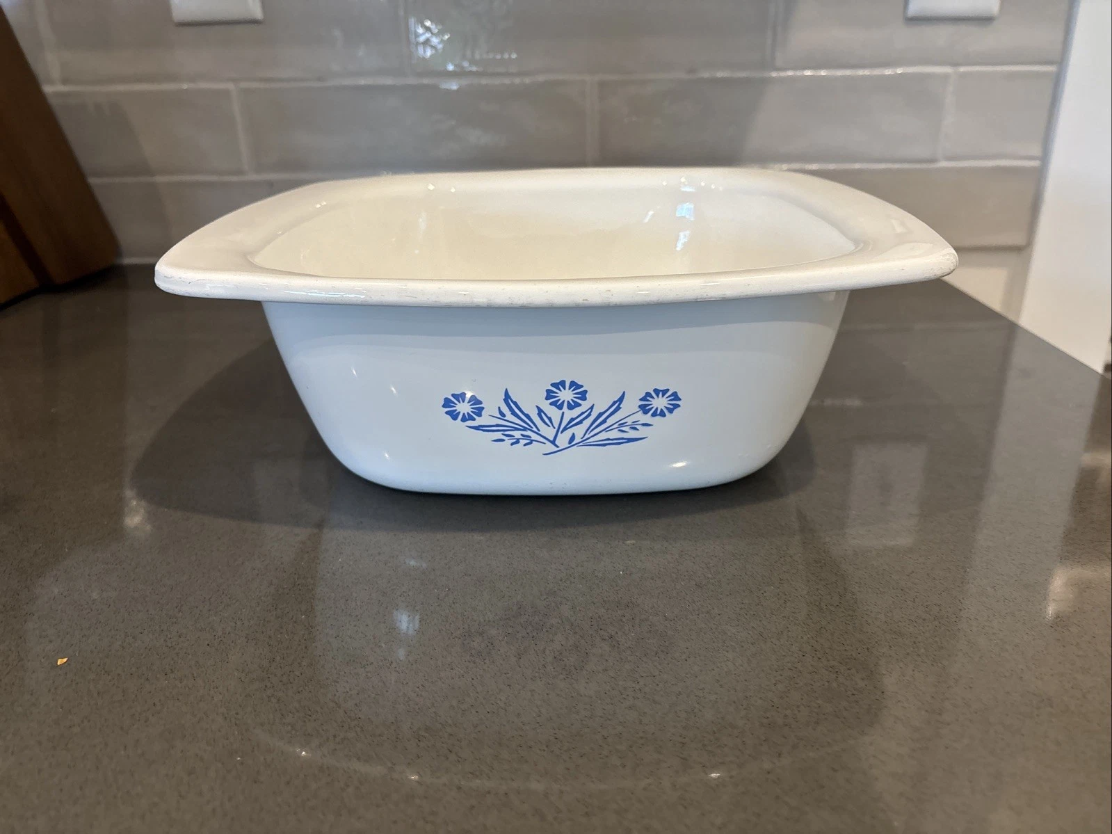 Vintage Corning Ware / Blue Cornflower/ *Hard To Find* Large Dutch Oven P-34-B /