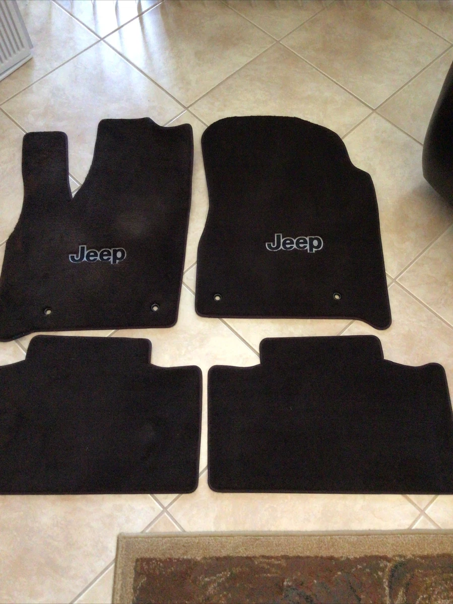 Jeep grand cherokee cheap floor mats 2014