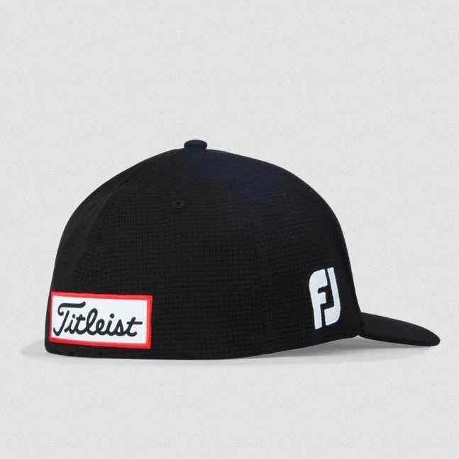Nueva gorra de golf Titleist Tour Stretch Tech 2025 negra transpirable cómoda ajustada $38 Foto 4 de 4