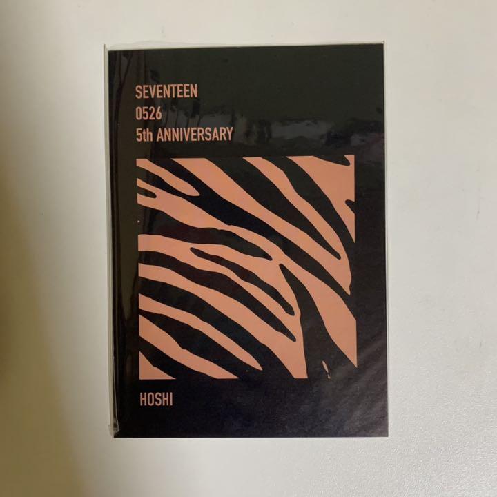 カード付SEVENTEEN 0526 T-SHIRTJOSHUA Mサイズ 新品 SEVENTEEN 5th Anniversary 0526 T-shirt BY. Hoshi Designed M