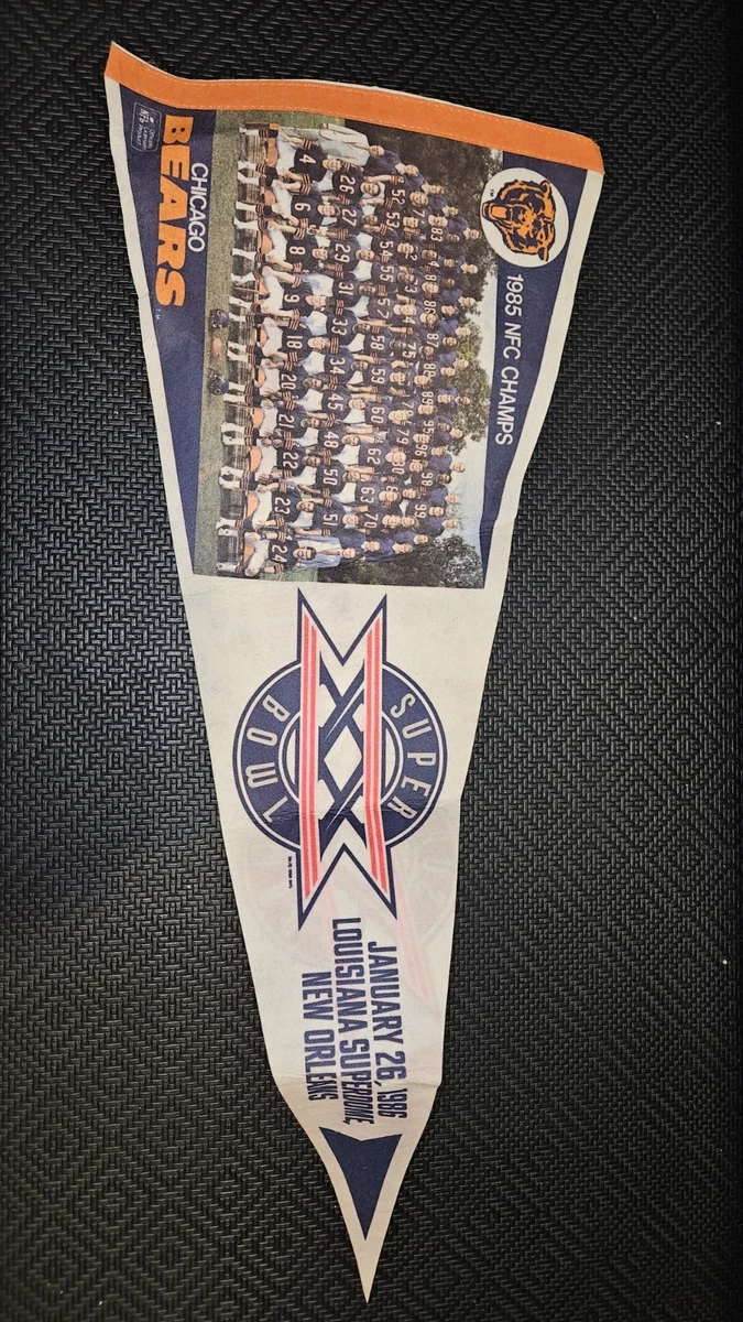 Chicago Bears Football 1985 Vintage Sports Pennants and Flags for