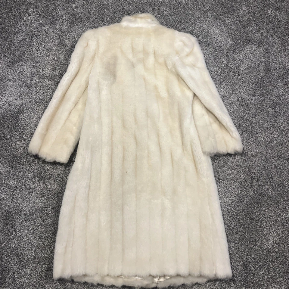 Vintage Intrigue by Glenoit  Womens Size 14 Faux Fur Mink Coat 1950’s  - Image 4 of 4
