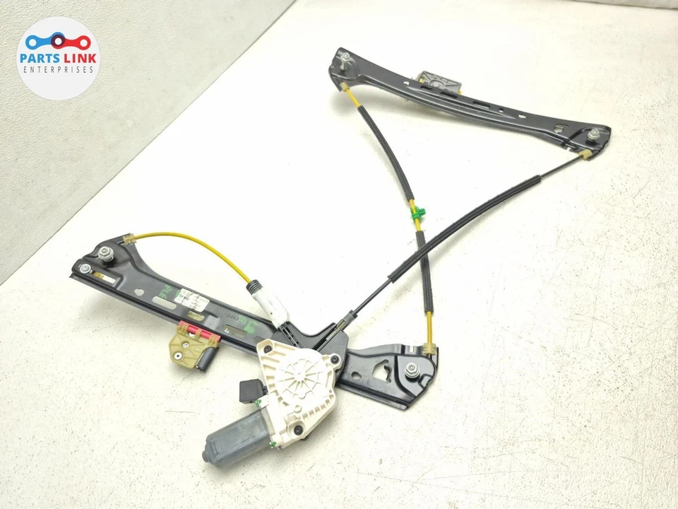 2017-21 MERCEDES C63 AMG MOTOR REGULADOR DE JANELA PORTA DIANTEIRA ESQUERDA CABRIO 2DR W205 - Imagem 3 de 4