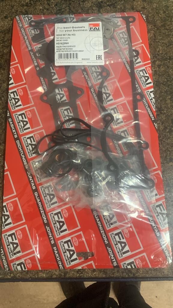 CYLINDER HEAD GASKET SET for FIAT IVECO 2.3   2017