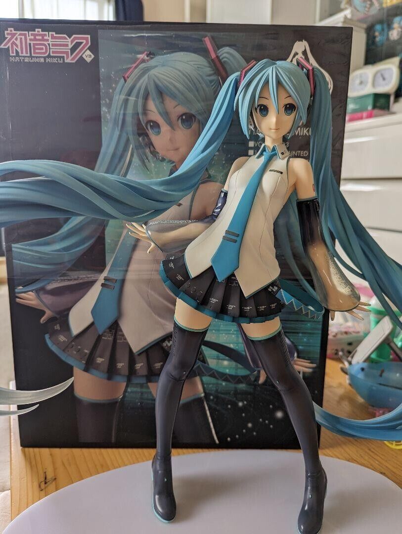 VOCALOID3 Hatsune Miku V3 1/4 PVC Figure FREEing B-style VOCALOID3 Hatsune Miku V3 1/4 PVC Figure FREEing B-style