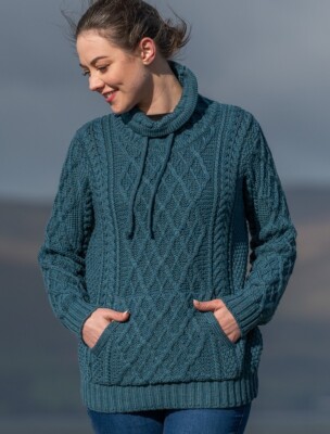Aran Woollen Mills Supersoft Merino Pouch Pocket Pullover with Drawstring Neck L