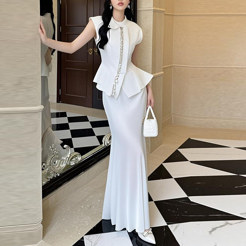 Women Temperament Rhinestone Two-piece Sleeveless Top High-waisted Skirt  Suits