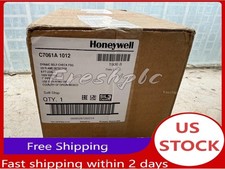 New In Box Honeywell C7061A1012 UV Detection Flame Detector
