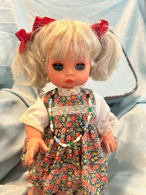 Vintage FURGA Italy Doll Katrina 14  Sleep Eyes Blonde Pigtails 1989