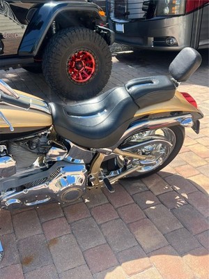 Tall Backrest SISSY BAR Pad Harley HD Softail Deuce 00-07 Davidson Deuce