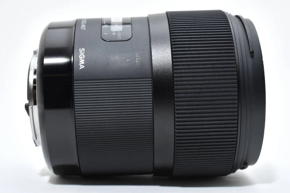 Sigma 35mm F1.4 DG HSM Art SA Mount Working - Image 3 of 4
