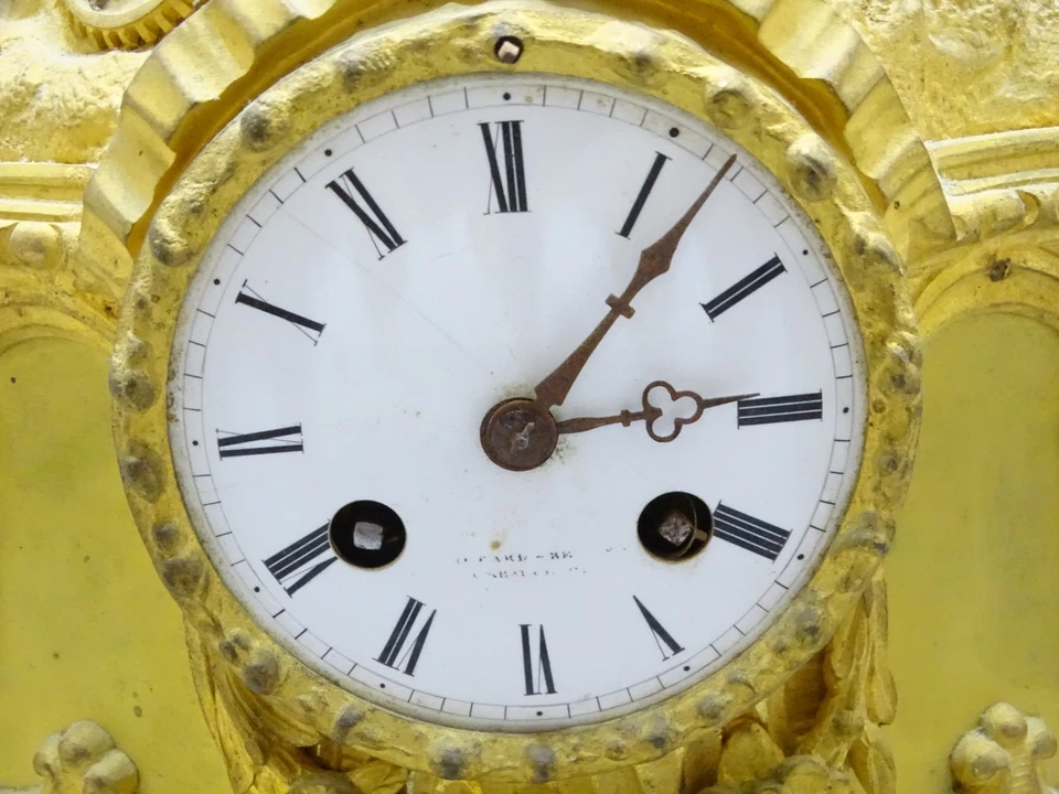 -BELLE PENDULE A POSER en BRONZE DORE XIXe époque restauration - Photo 3/4