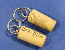 Floating Keychain Boat keys Swimming Pool Vintage Wine Cork Keyring lot Of 2