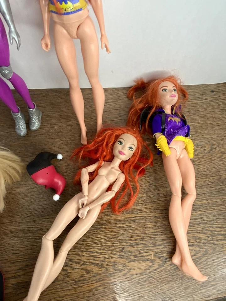 DC Comics Super Hero Girls Batgirl Superwoman Starfire Poison Ivy Harley Quinn Foto 4 de 4