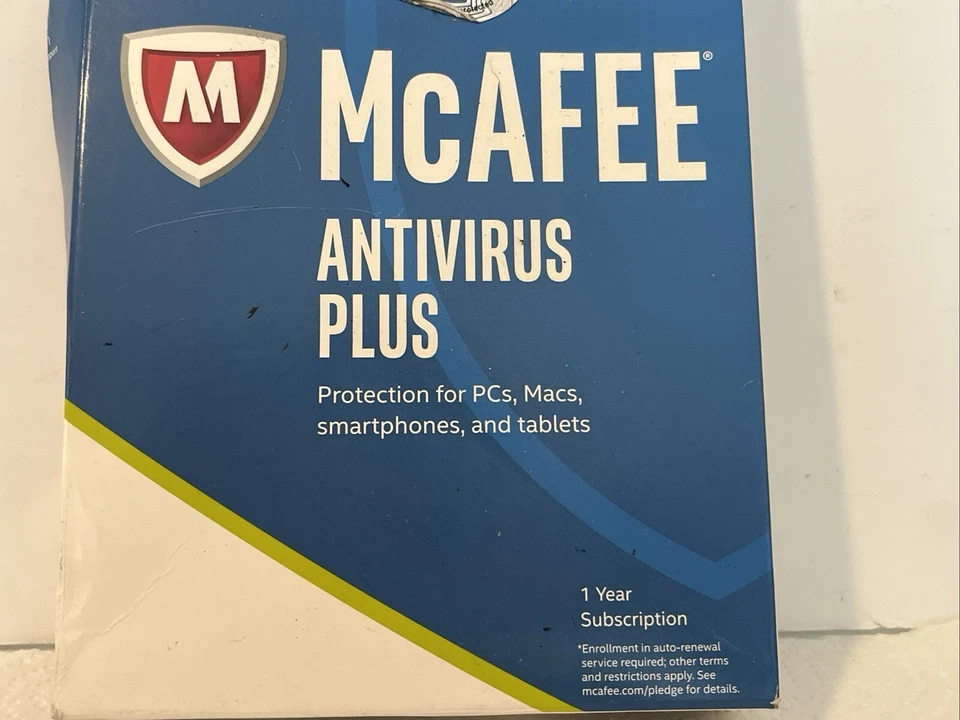 McAfee AntiVirus for 10 Devices - PC/Mac/Smartphone/Tablet -- NEW - Image 2 of 4