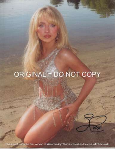SABRINA CARPENTER - SEXY POP SINGER - HAND SIGNED AUTOGRAPHED PHOTO WITH COA