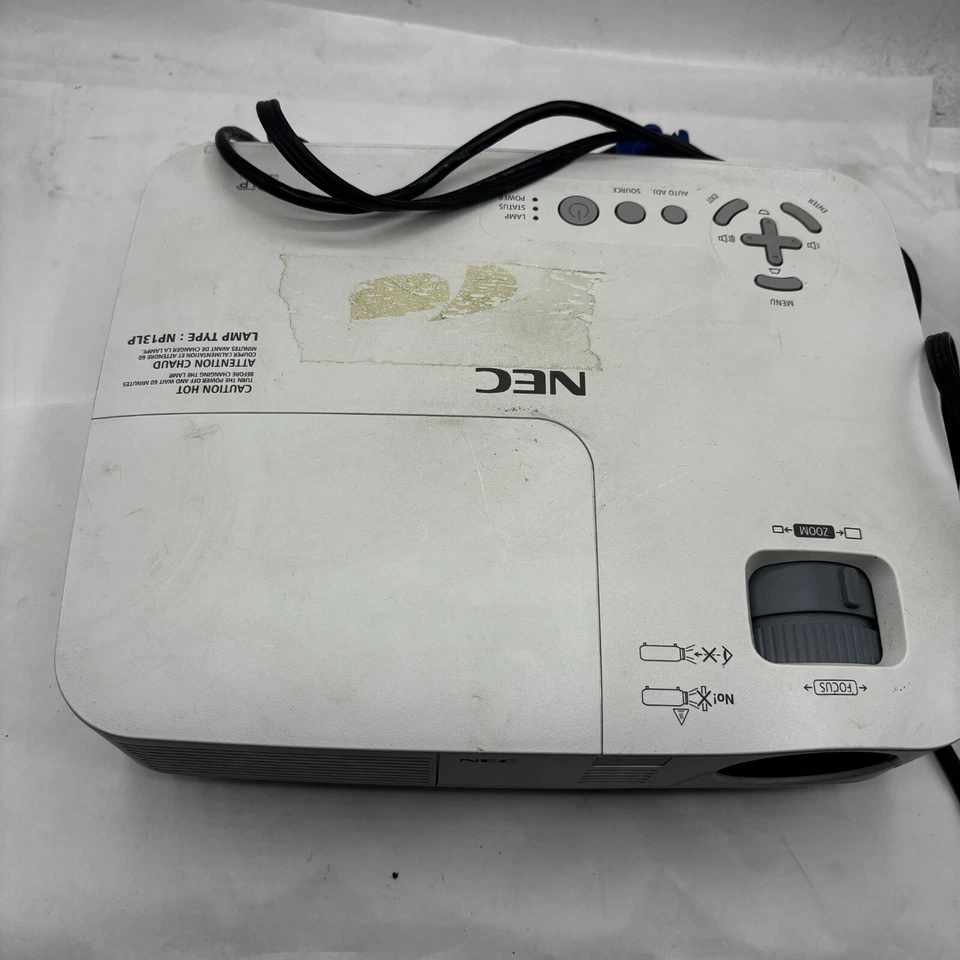 NEC NP-V260 Lumens Projector Lamp Type:NP13LP  100-240V  50/60Hz+ Power Cable - Image 3 of 4