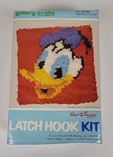 Vintage Gallery Crafts Latch Hook Kit, Walt Disney Smiling Donald 12" x 12" New