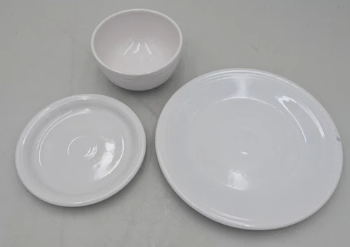 Fiesta Bistro 3 Piece Place Setting in White w/ Original Box Made In USA