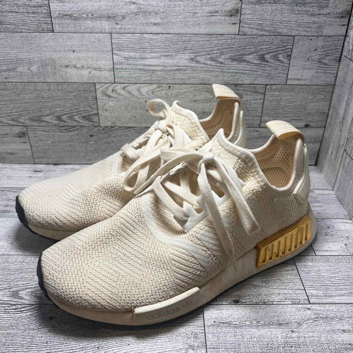 Adidas NMD R1 Cream/Gold Women's Trainers Shoes Pre-owned