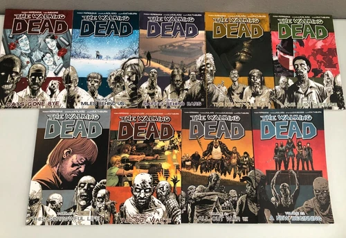 The Walking Dead Graphic Novel Lot  of  9 Volumes 1-6 & 20-22 Softcover Zombie