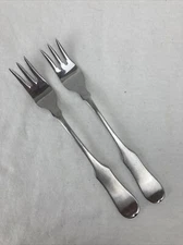 Oxford Hall Stainless OLD FIDDLE Flatware 2 Cocktail Seafood Forks Japan 5 5/8"