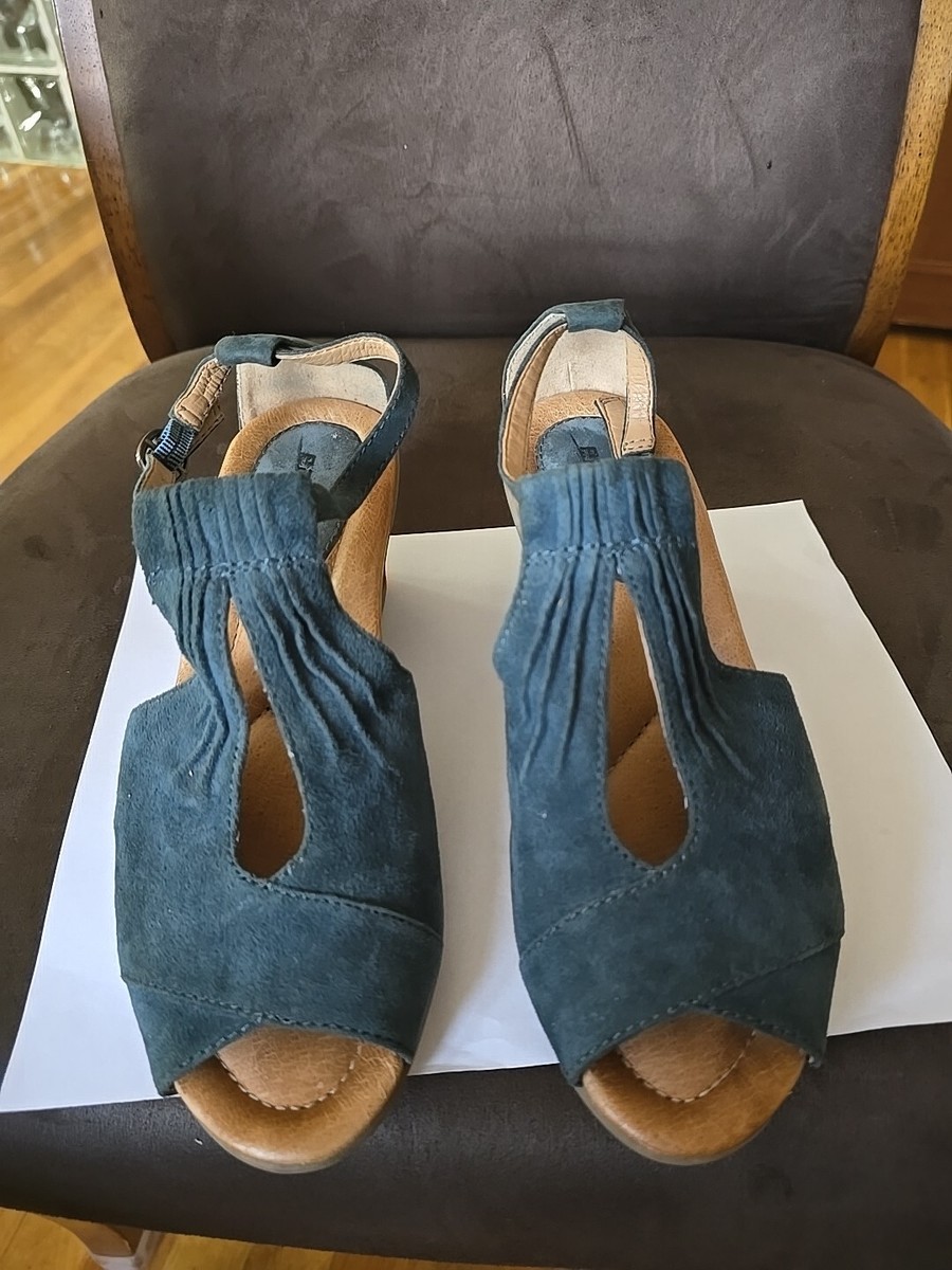 Shoes Earth Caper Wedge Earth Sandals Wedge