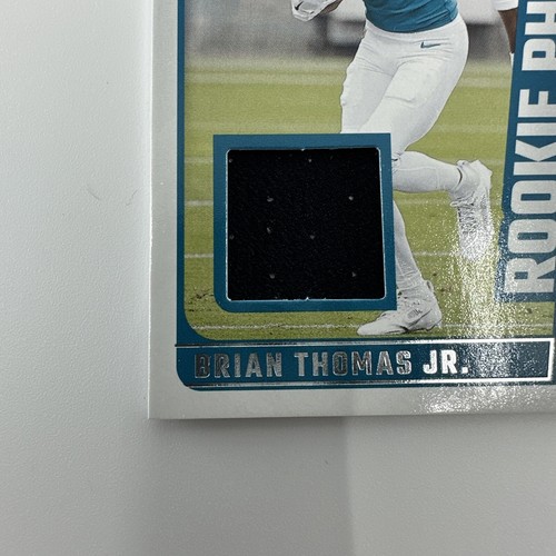 2024 Panini Donruss - Rookie Phenom Jerseys Brian Thomas Jr. (MEM, RC) Jaguars - Picture 6 of 10